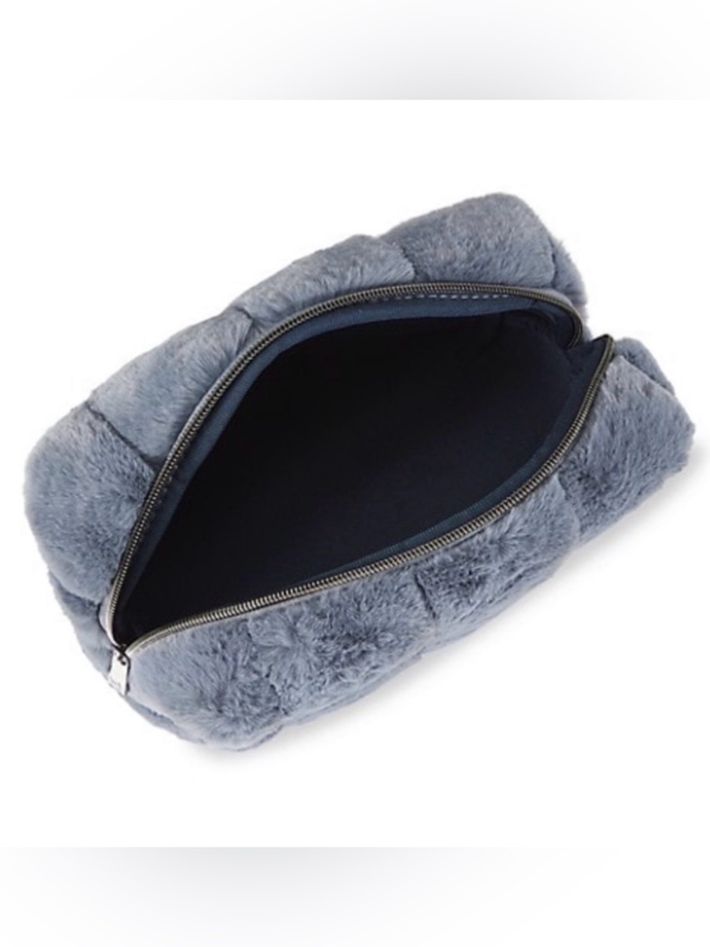 Periwinkle quilted faux fur cosmetic pouch - Picture 2 of 6